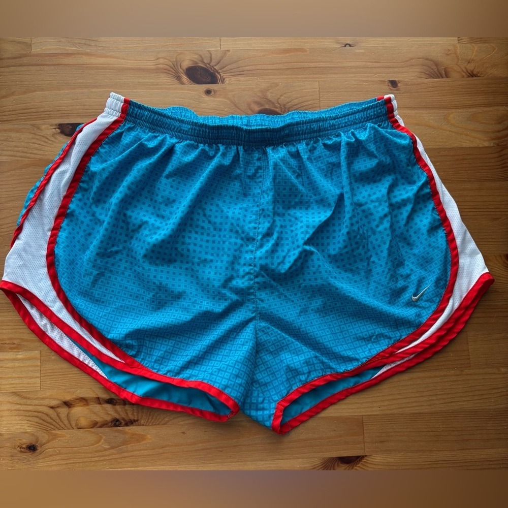 Girls' Nike Tempo Dri-Fit Running Shorts Size XL (14-16)